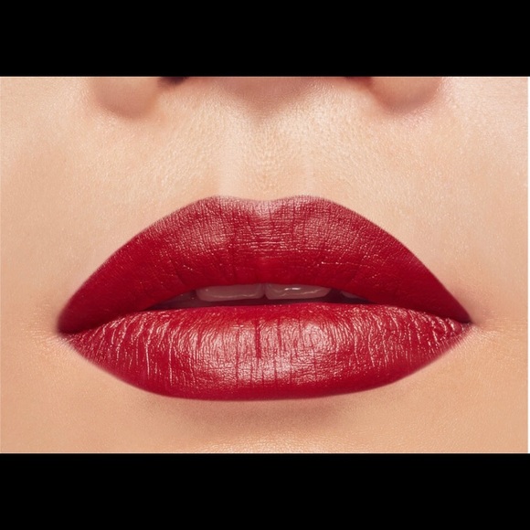 Illamasqua Antimatter Lipstick 💄 - Picture 3 of 9